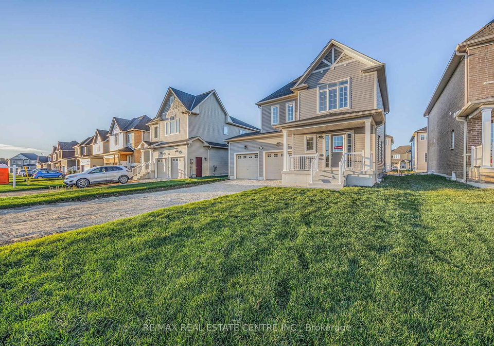 238-mckenzie-drive-clearview-ontario-s12915800