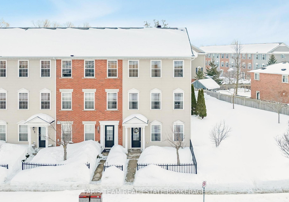 9coughlin-road-barrie-ontario-s12916446