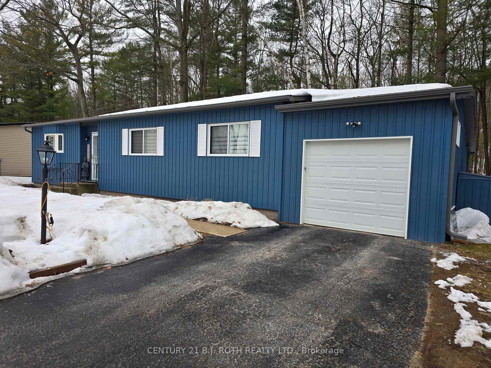 10-allen-drive-n-wasaga-beach-ontario-s12916764