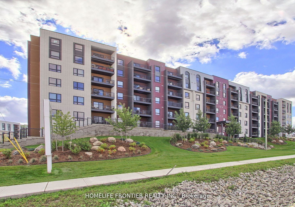 4-spice-way-barrie-ontario-s12918322