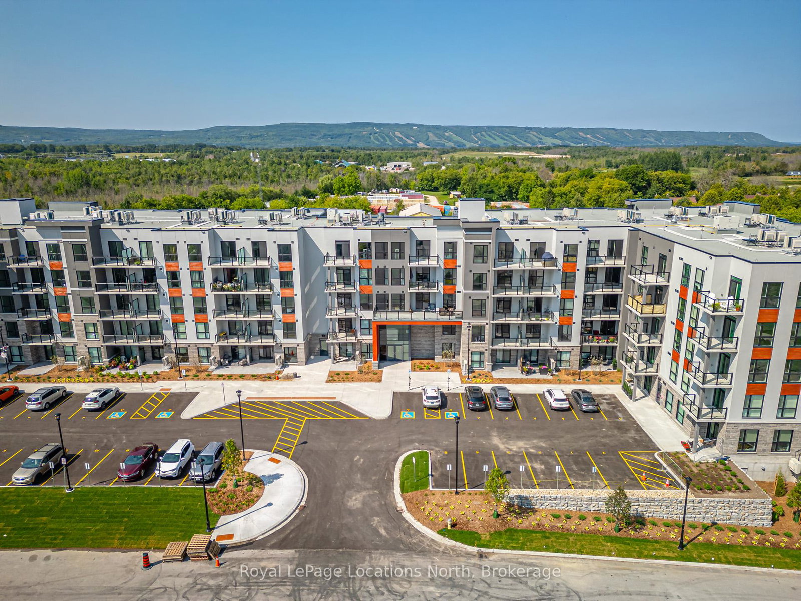 4-kimberly-lane-collingwood-ontario-s12918454