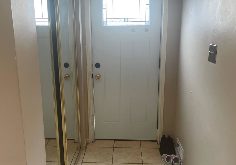 82-sanford-street-barrie-ontario-s12920790