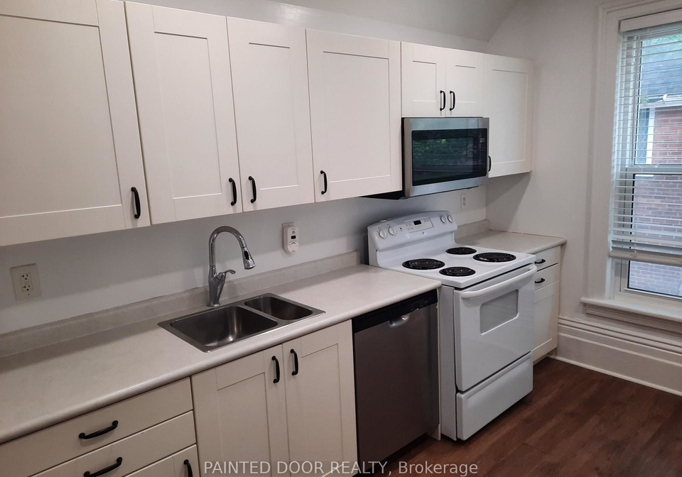 28-wellington-street-w-barrie-ontario-s12921356