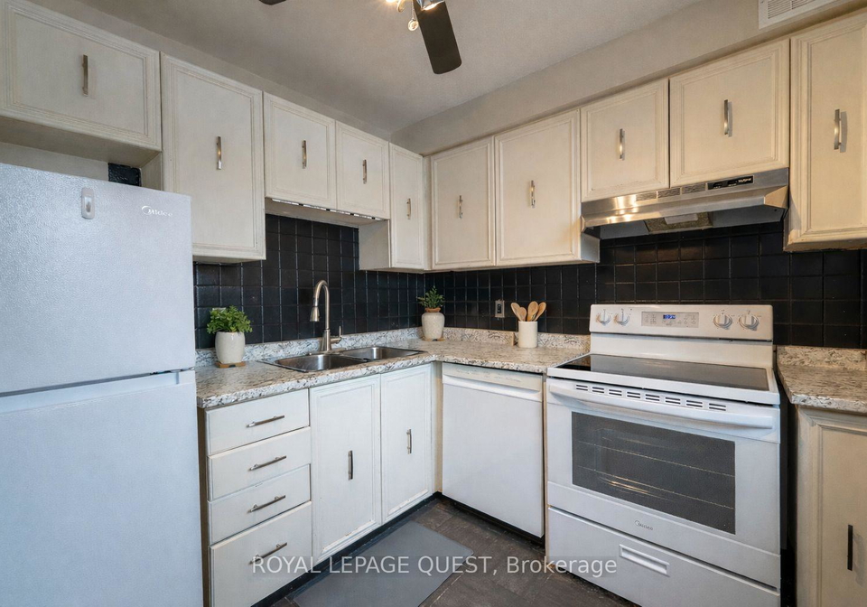23-meadow-lane-barrie-ontario-s12922486