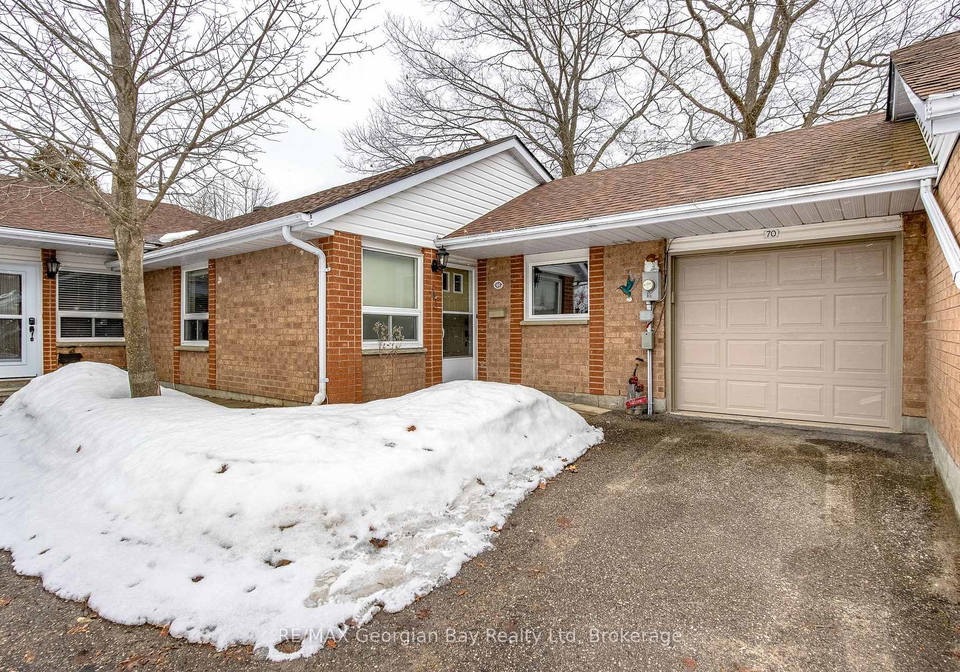 696-king-street-midland-ontario-s12923150