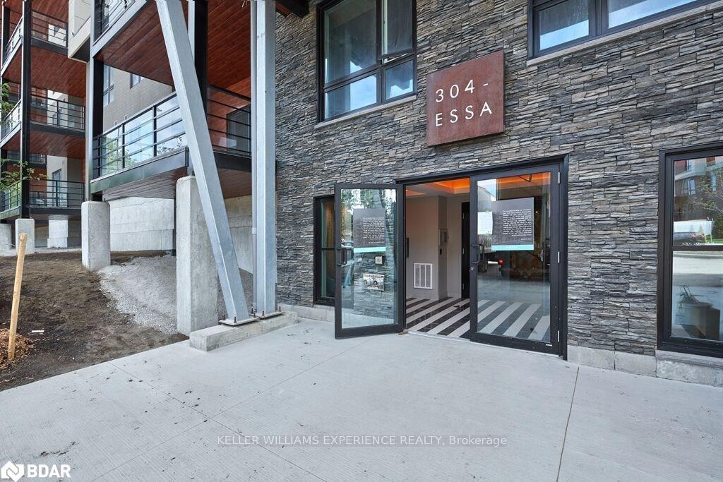 304-essa-road-barrie-ontario-s12925932