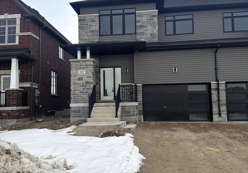 182-union-boulevard-wasaga-beach-ontario-s12926730