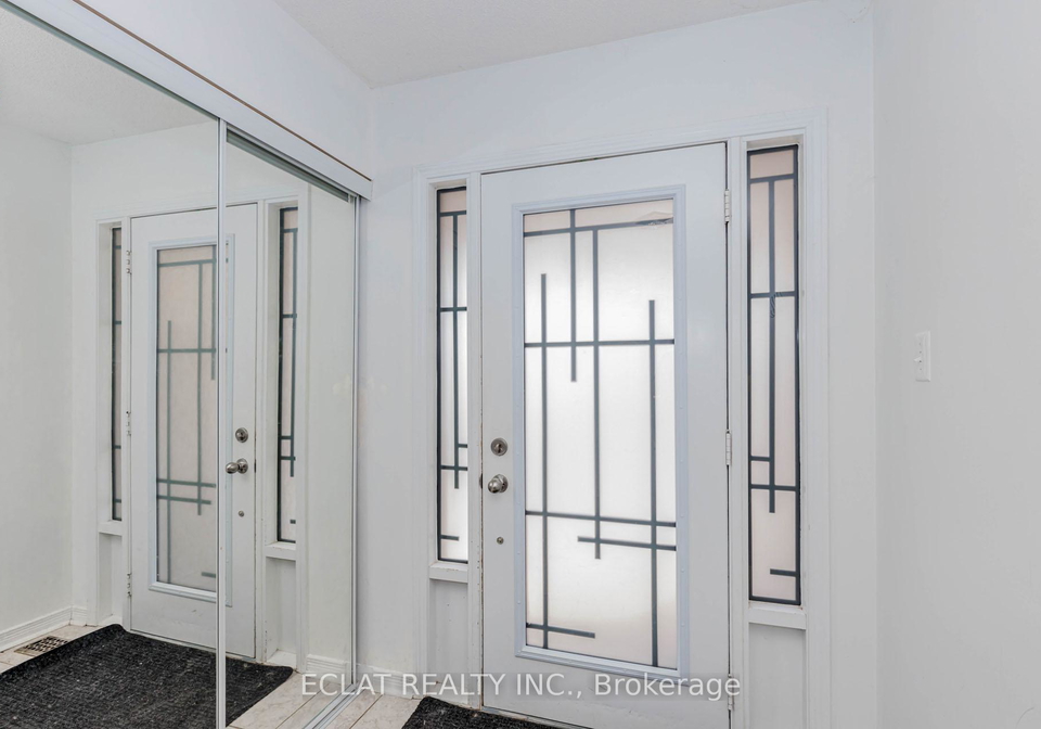 2-lancaster-court-barrie-ontario-s12932026