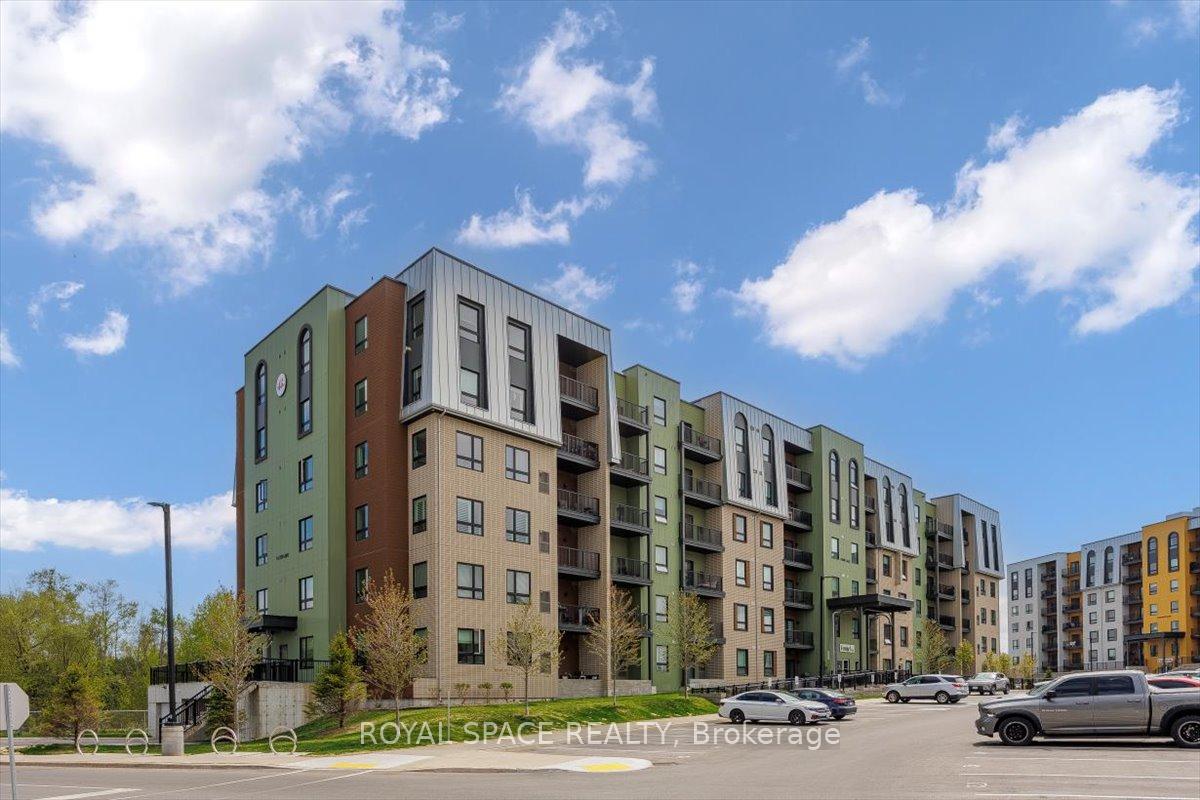 5-chef-lane-barrie-ontario-s12935614