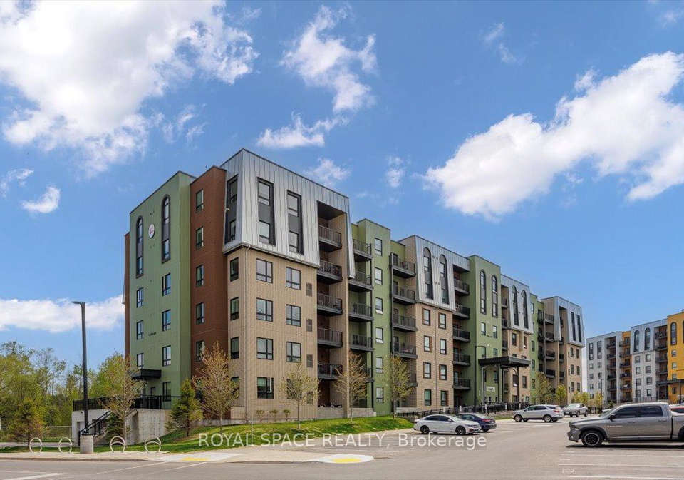5-chef-lane-barrie-ontario-s12935614