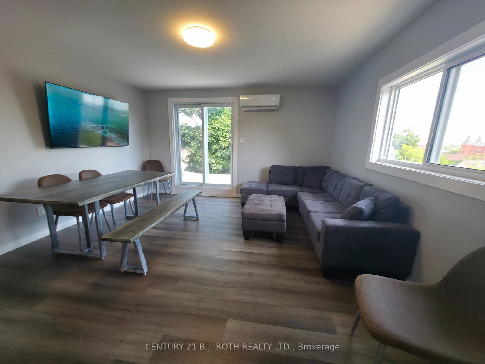 8albert-street-n-orillia-ontario-s12937846
