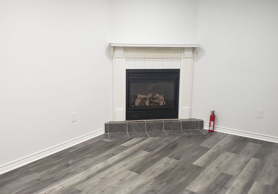 59-weymouth-road-barrie-ontario-s12940346