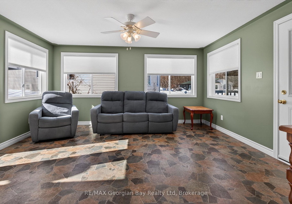 5411-elliott-side-road-tay-ontario-s12940546