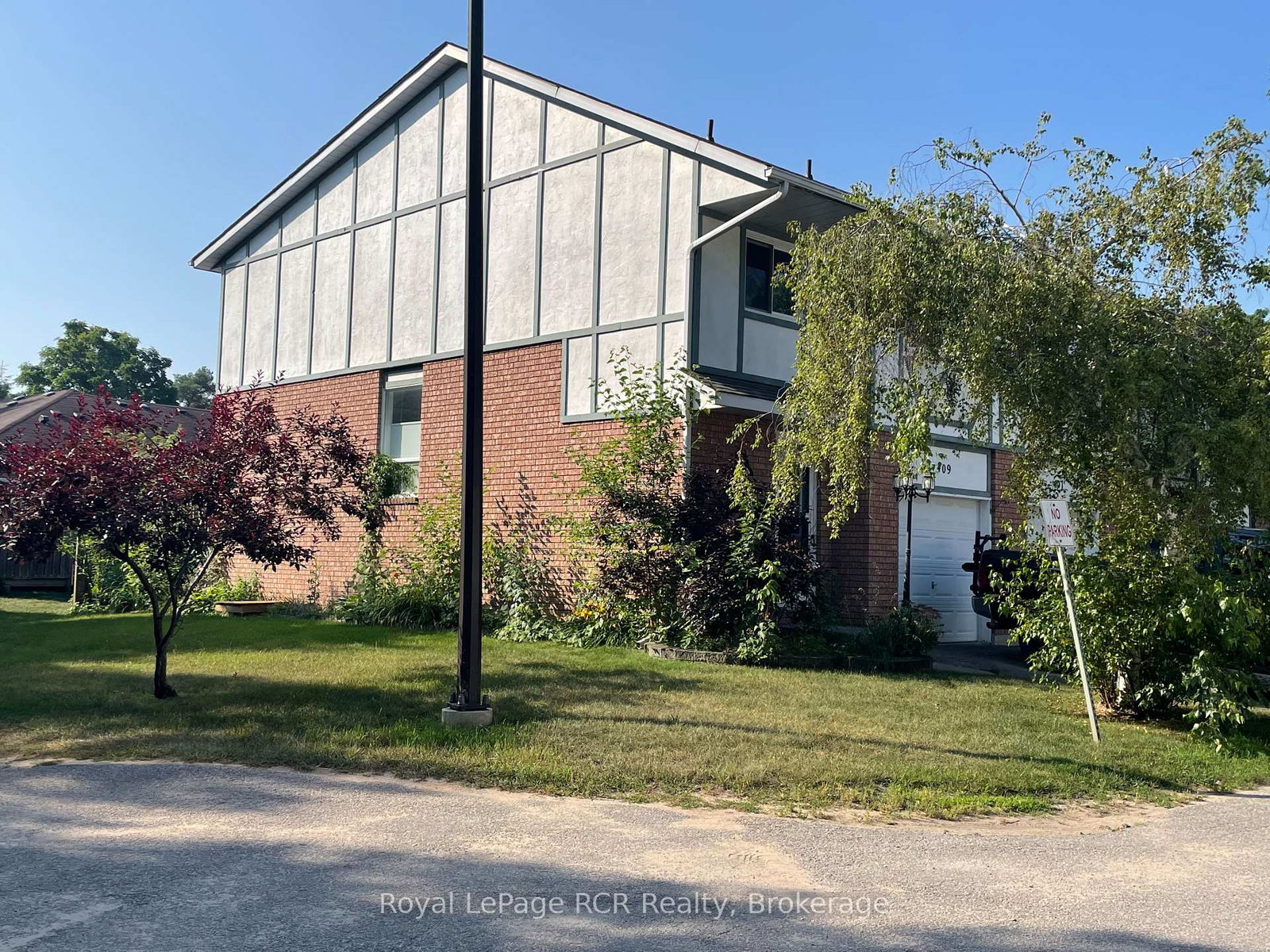 409-thomas-street-clearview-ontario-s12940650