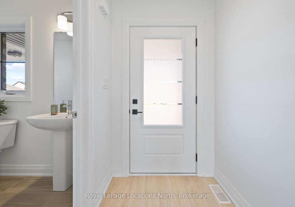 28-swain-crescent-collingwood-ontario-s12942550