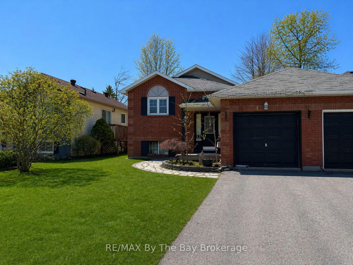 4-donald-crescent-wasaga-beach-ontario-s12942586