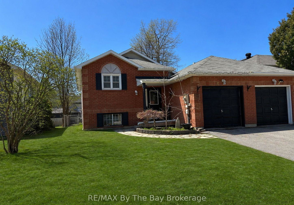 4-donald-crescent-wasaga-beach-ontario-s12942586