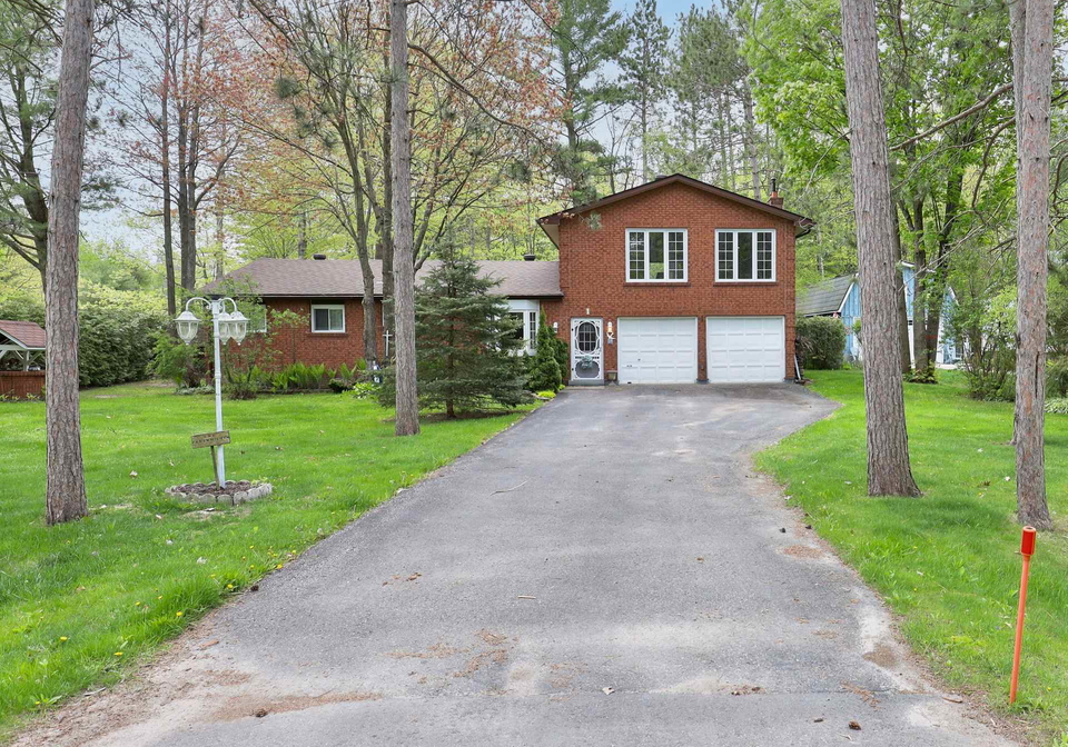 1-lindale-avenue-tiny-ontario-s12942942