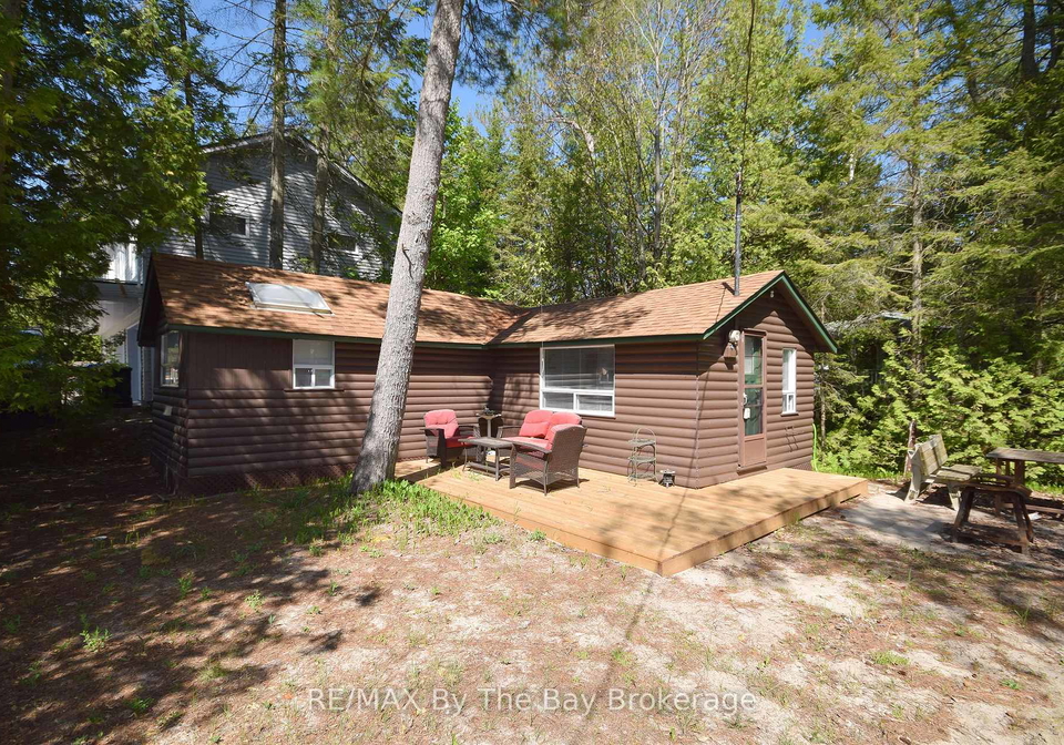 465-bluewater-lane-wasaga-beach-ontario-s12943030