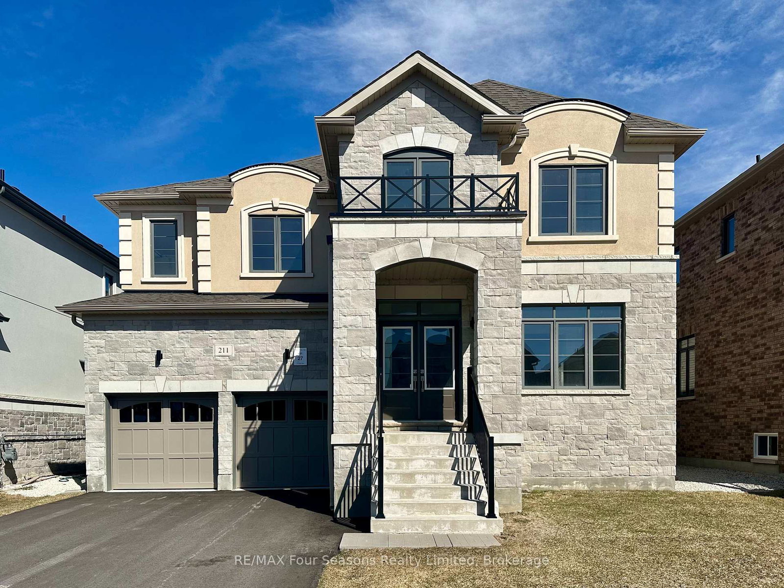 211-stayner-street-clearview-ontario-s12943102