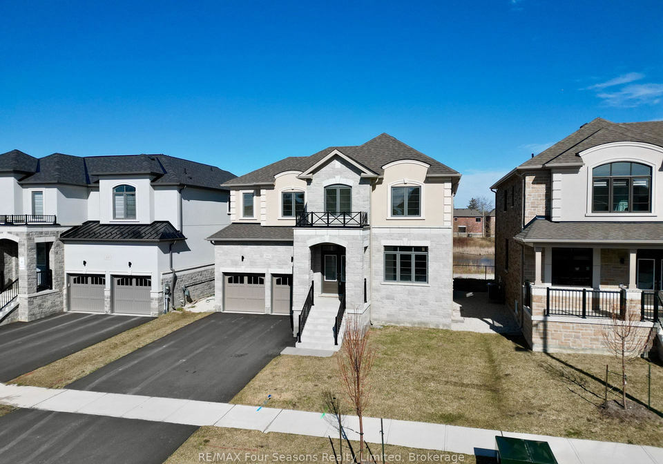 211-stayner-street-clearview-ontario-s12943102