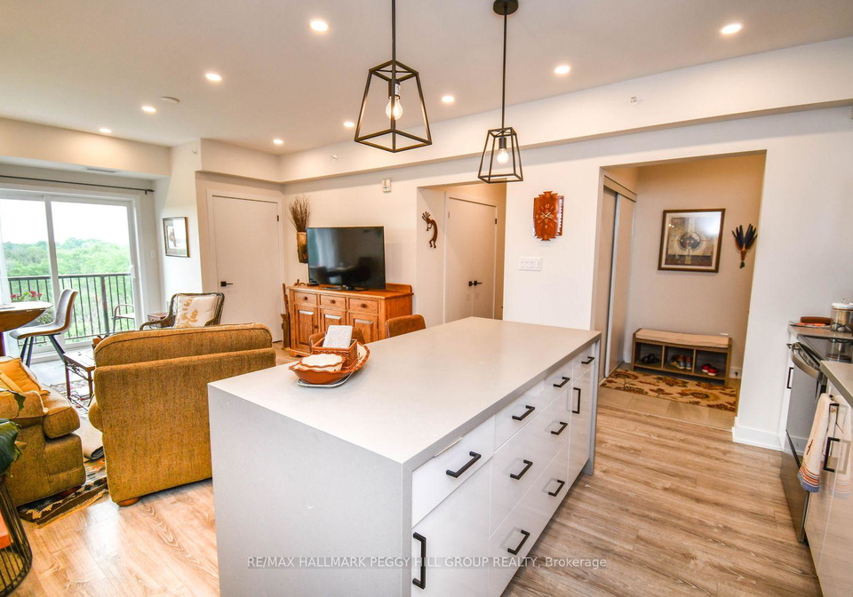 5-chef-lane-barrie-ontario-s12944038