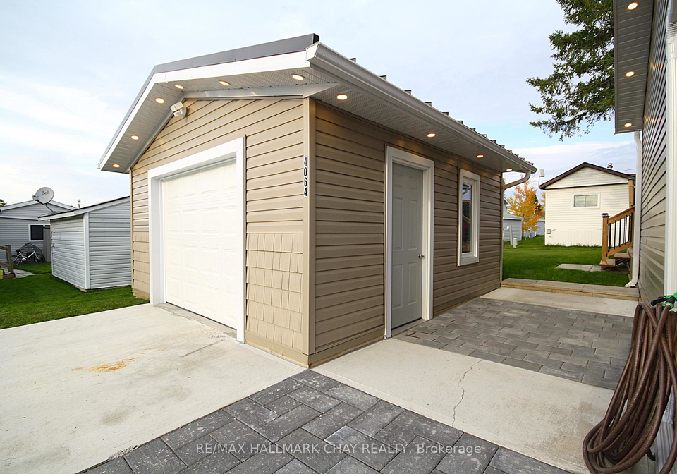 4064-ash-crescent-severn-ontario-s12944260
