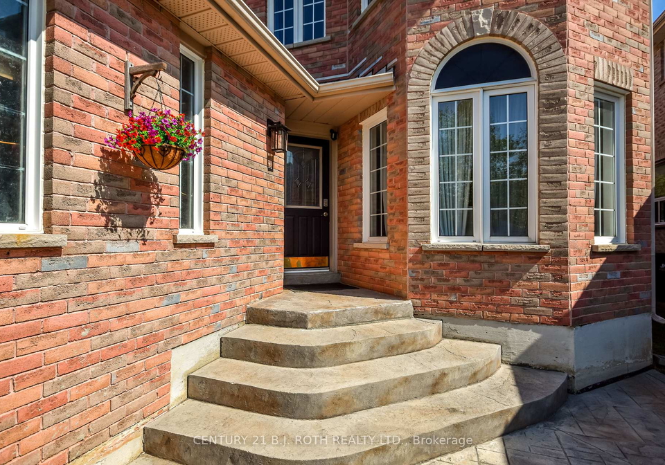 28-shaina-court-barrie-ontario-s12945374