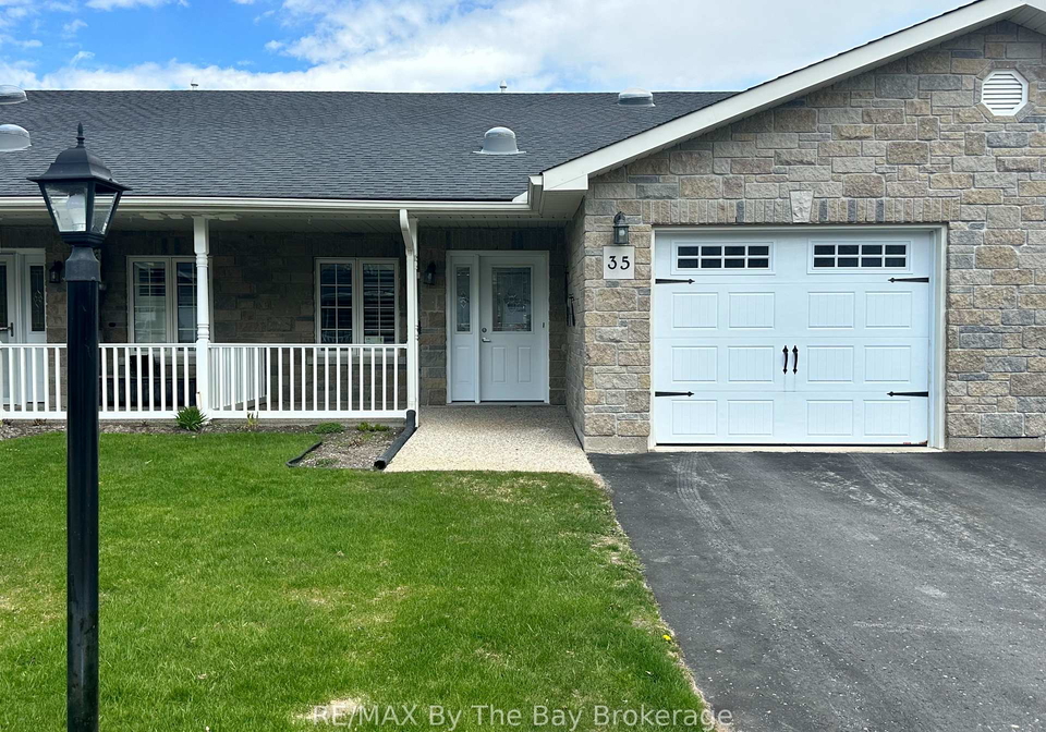 35-garden-grove-crescent-wasaga-beach-ontario-s12946976