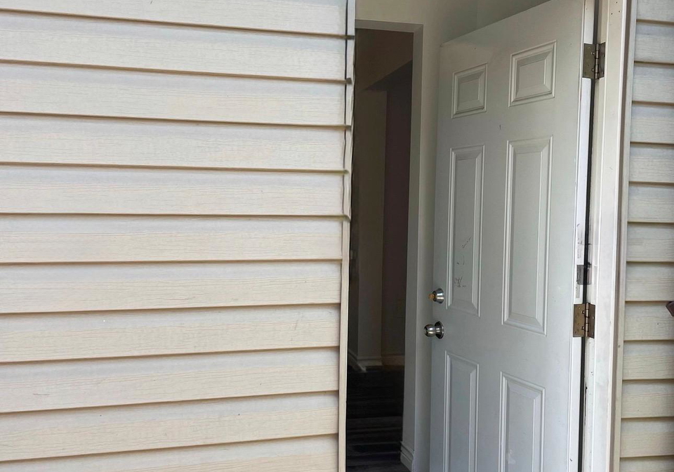 165-anne-street-s-barrie-ontario-s12948138
