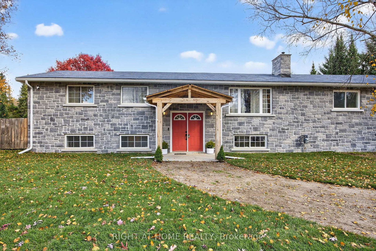 207-scarlett-line-oro-medonte-ontario-s12948330