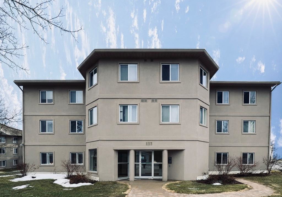 115-bond-street-orillia-ontario-s12948626