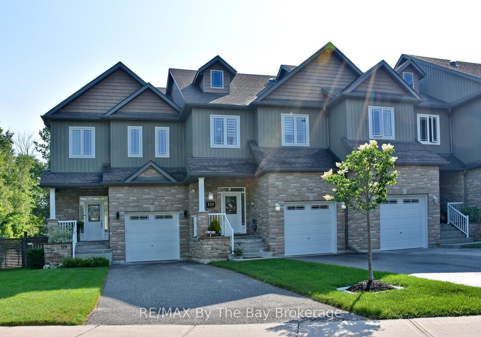 121-45th-street-n-wasaga-beach-ontario-s12949380