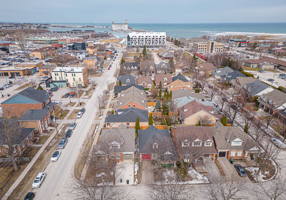 34-callary-crescent-collingwood-ontario-s12950348