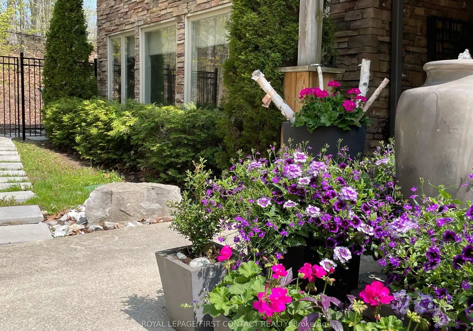 52-pine-ridge-trail-oro-medonte-ontario-s12950456