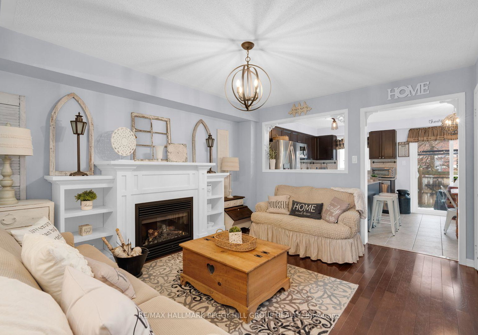 96-majesty-boulevard-barrie-ontario-s12951508