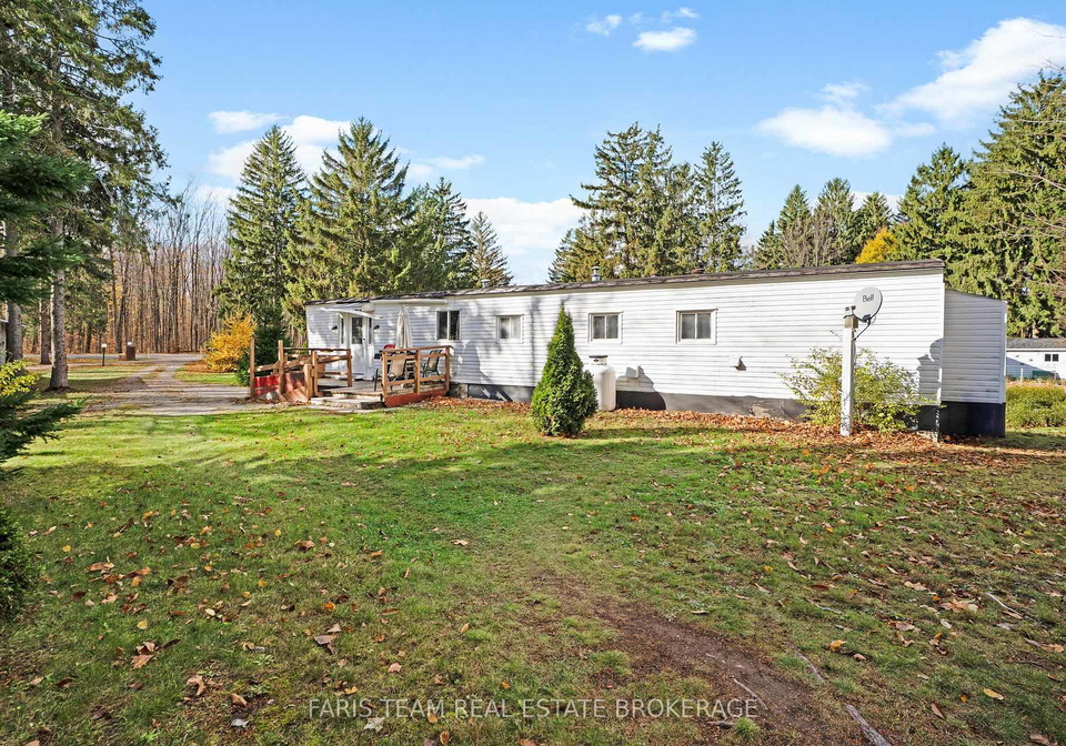 2235-ron-jones-road-e5-tay-ontario-s12952298