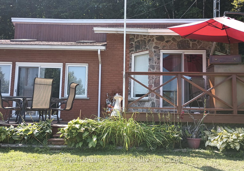 468-champlain-road-penetanguishene-ontario-s12952934