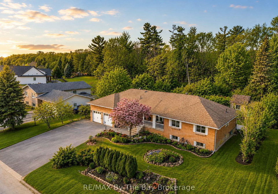 15-deanna-drive-wasaga-beach-ontario-s12954434