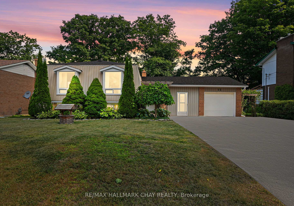 15-viel-street-penetanguishene-ontario-s12954936