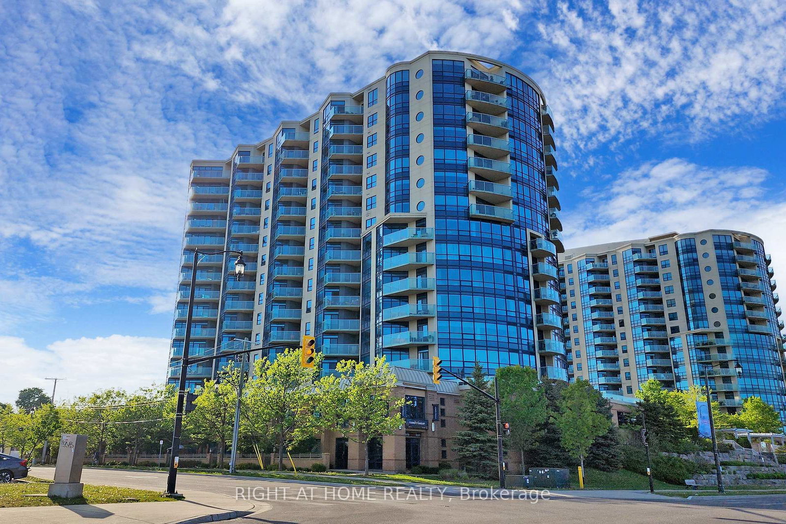 37-ellen-street-barrie-ontario-s12955464