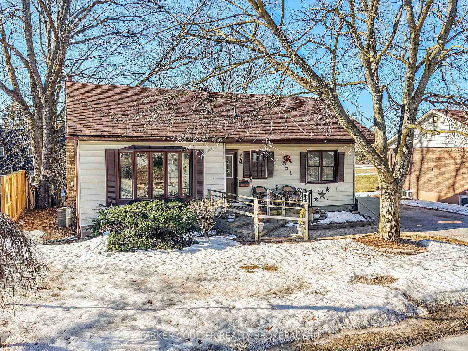 251-codrington-street-barrie-ontario-s12955498