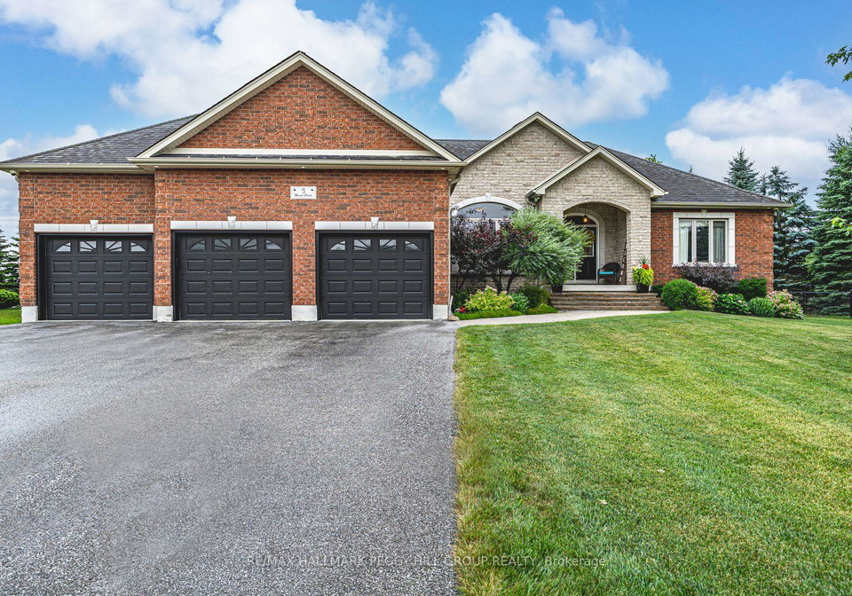 5-munro-court-springwater-ontario-s12955660