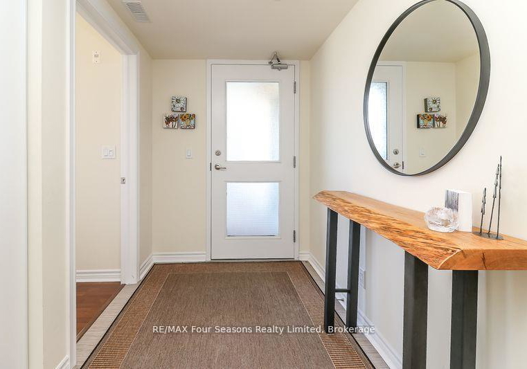 6-brandy-lane-drive-collingwood-ontario-s12956024