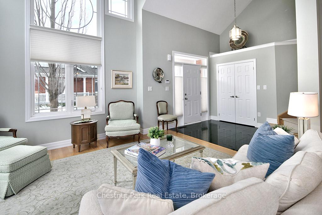 13-collship-lane-collingwood-ontario-s12956844