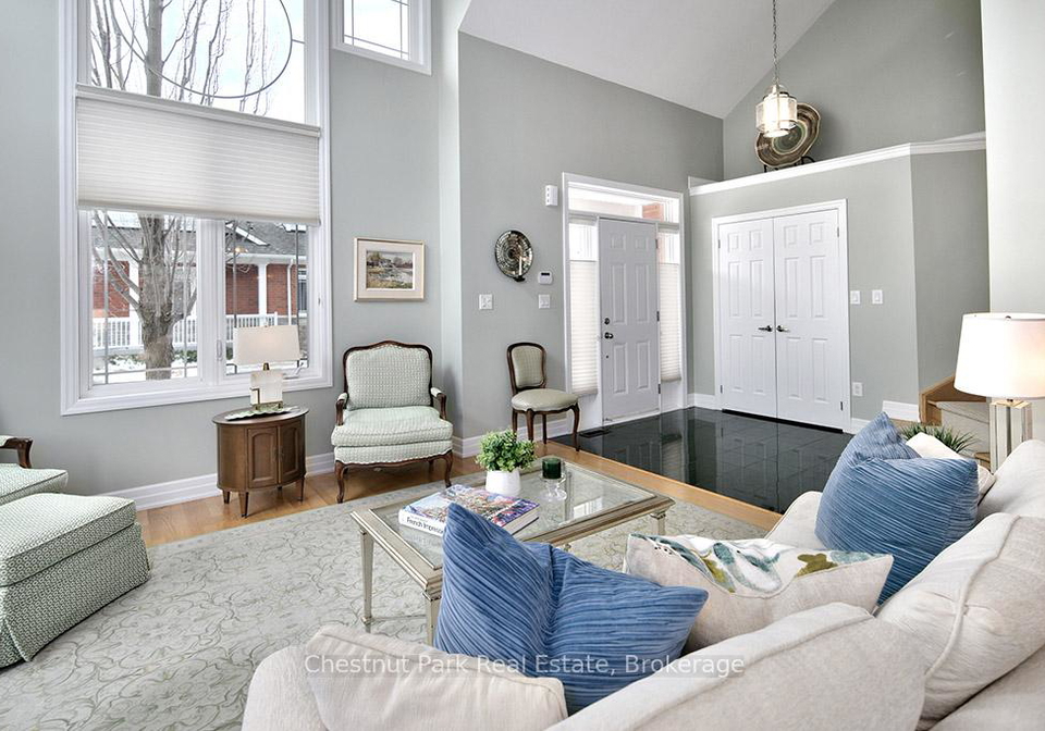 13-collship-lane-collingwood-ontario-s12956844