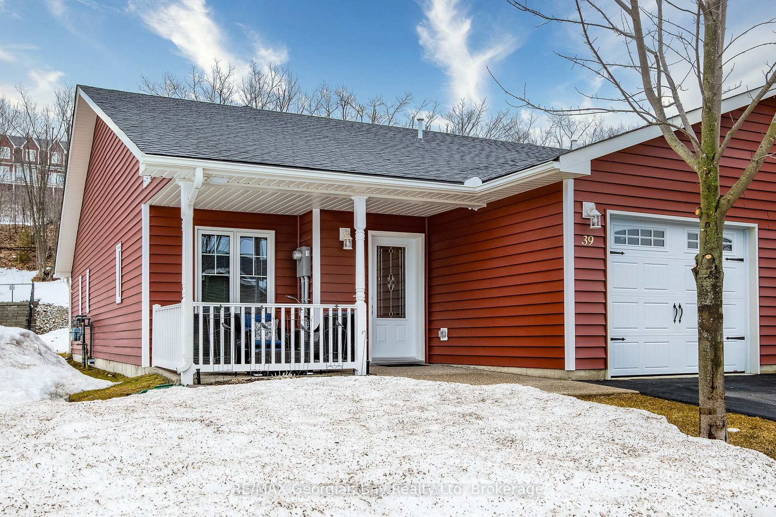 39-chamberlain-crescent-penetanguishene-ontario-s12956852