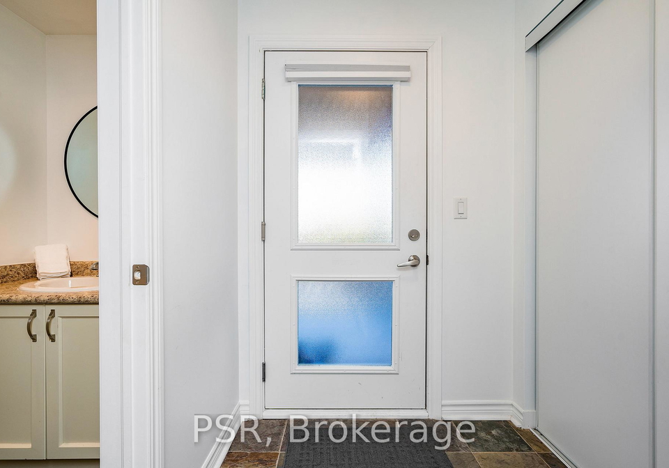 8-brandy-lane-drive-collingwood-ontario-s12958692