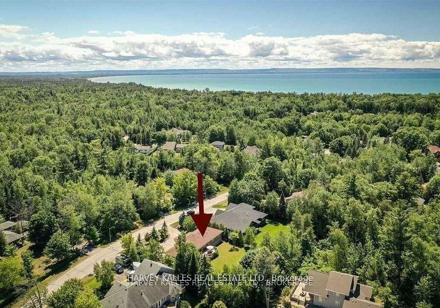 11-twin-pines-drive-wasaga-beach-ontario-s12959788