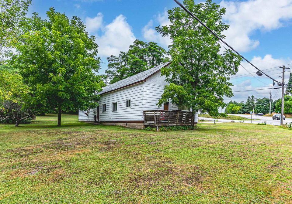 332-champlain-road-penetanguishene-ontario-s12959808
